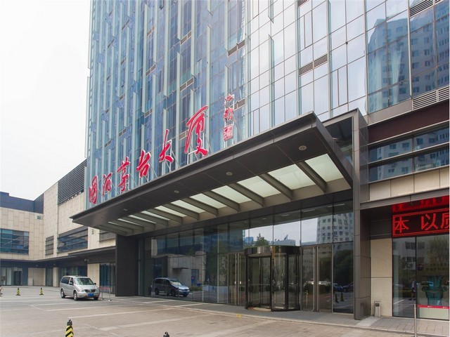 张家港公交车车身广告投放