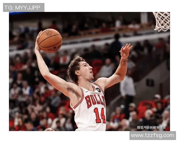 2011年NBA季后赛公牛对阵老鹰第一场精彩录像回顾与分析